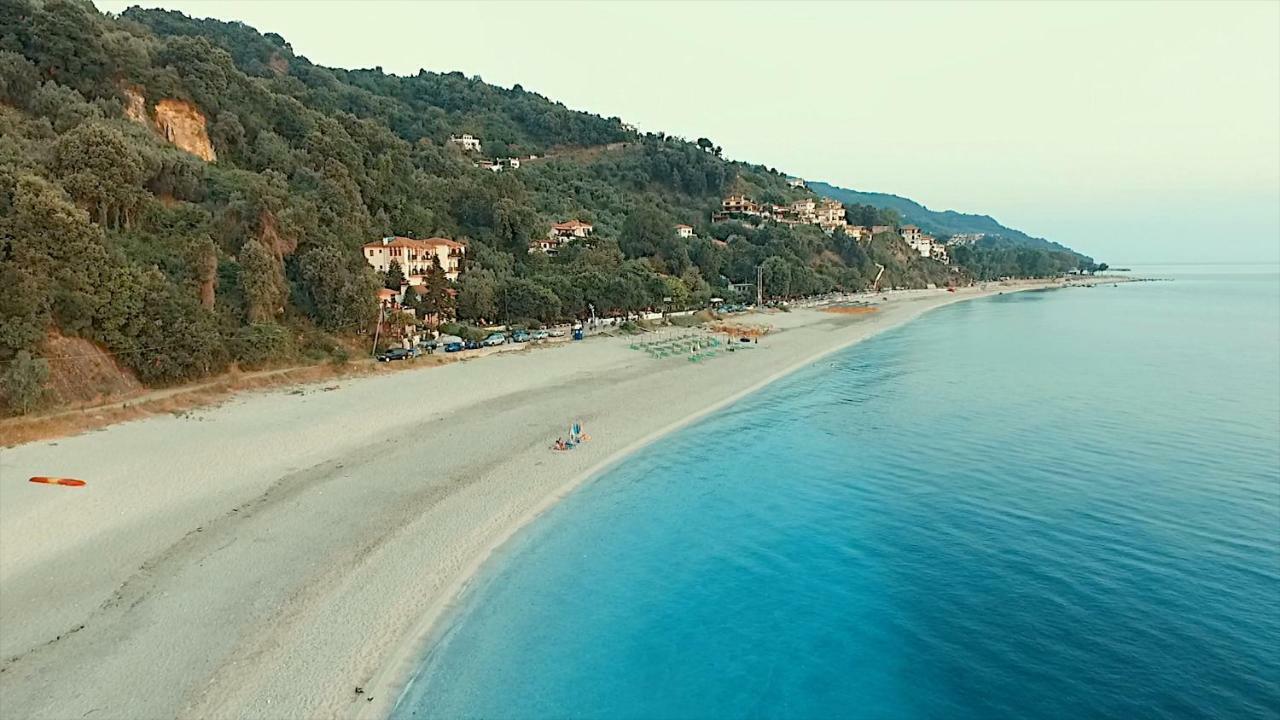 Papa Nero Beach House Agios Ioannis  Exterior photo