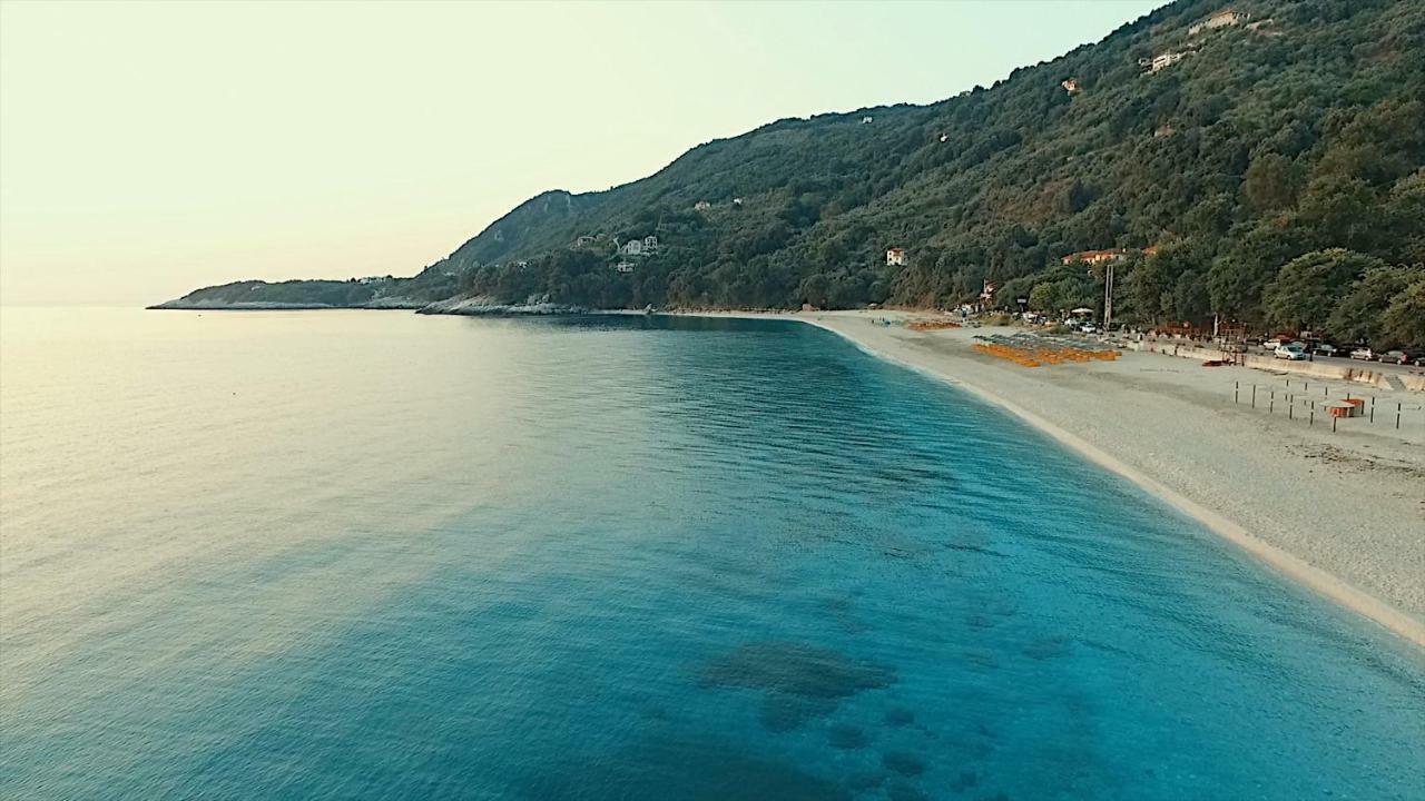 Papa Nero Beach House Agios Ioannis  Exterior photo